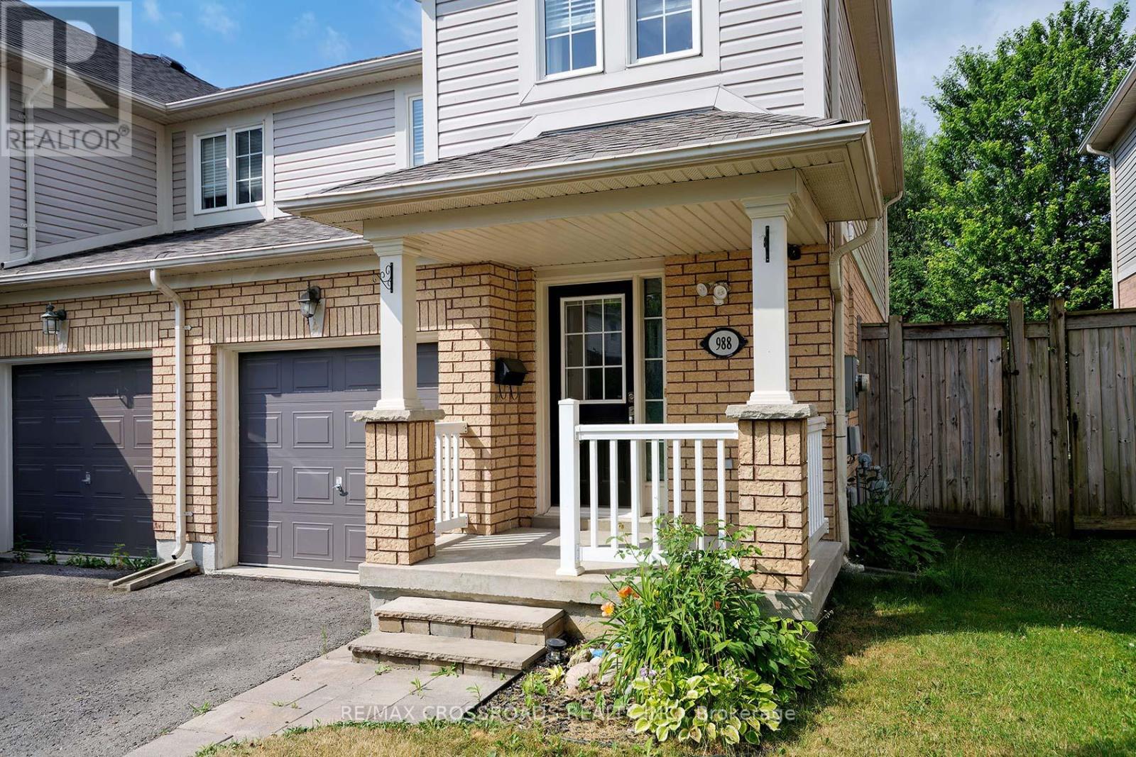 988 Southport Drive, Oshawa, Ontario  L1H 8A3 - Photo 3 - E12452862