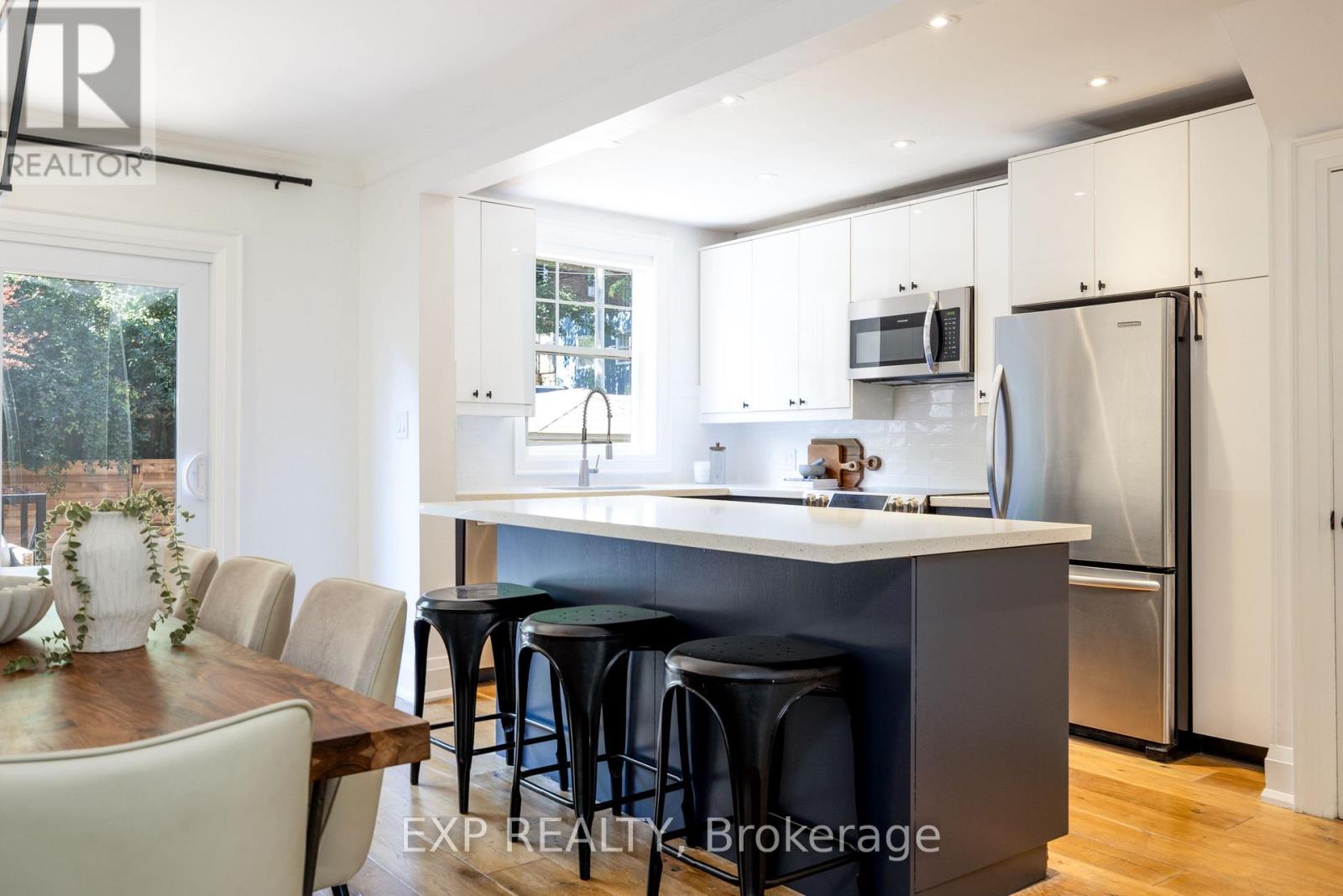 74 Willow Avenue, Toronto, Ontario  M4E 3K2 - Photo 16 - E12452870