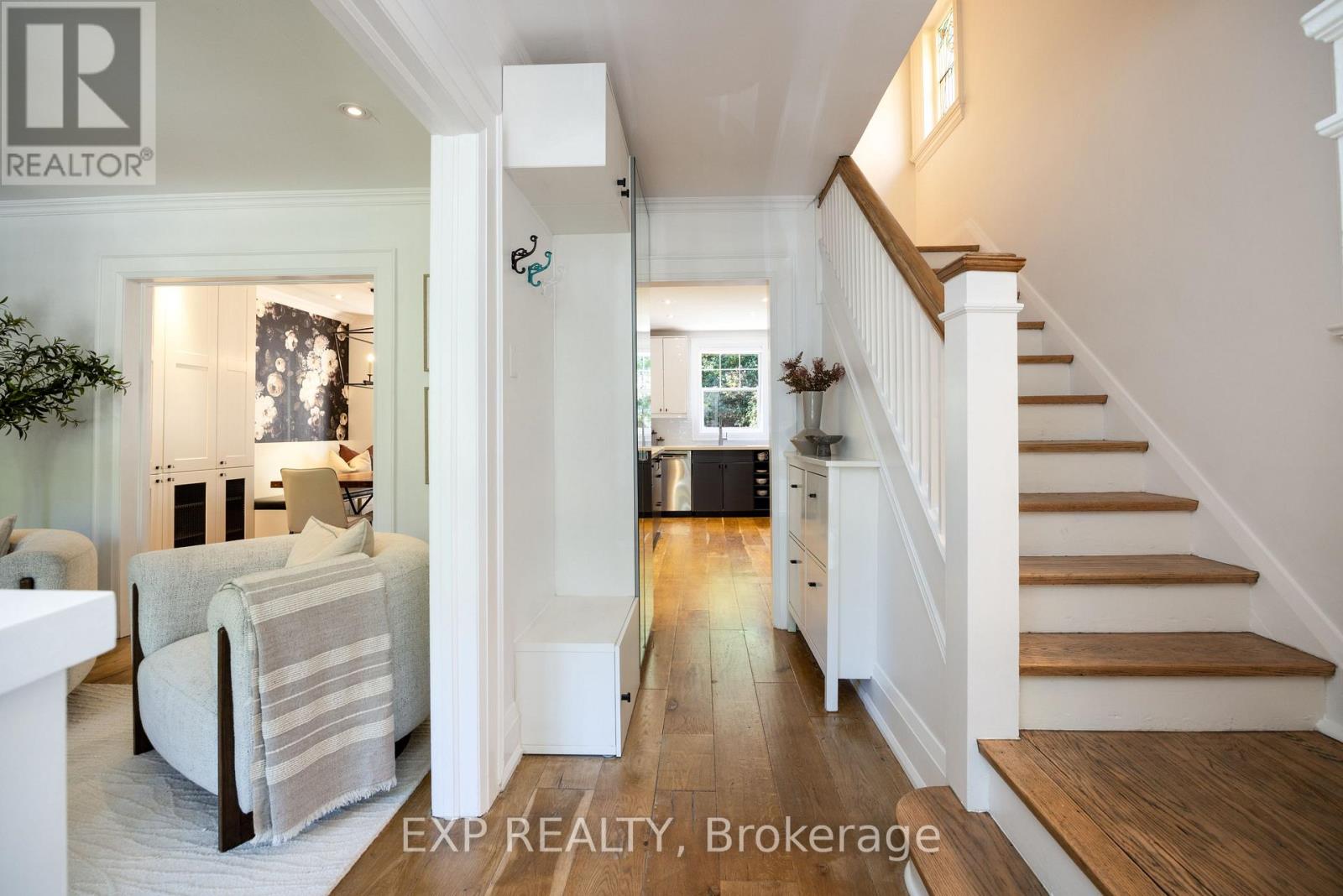 74 Willow Avenue, Toronto, Ontario  M4E 3K2 - Photo 5 - E12452870