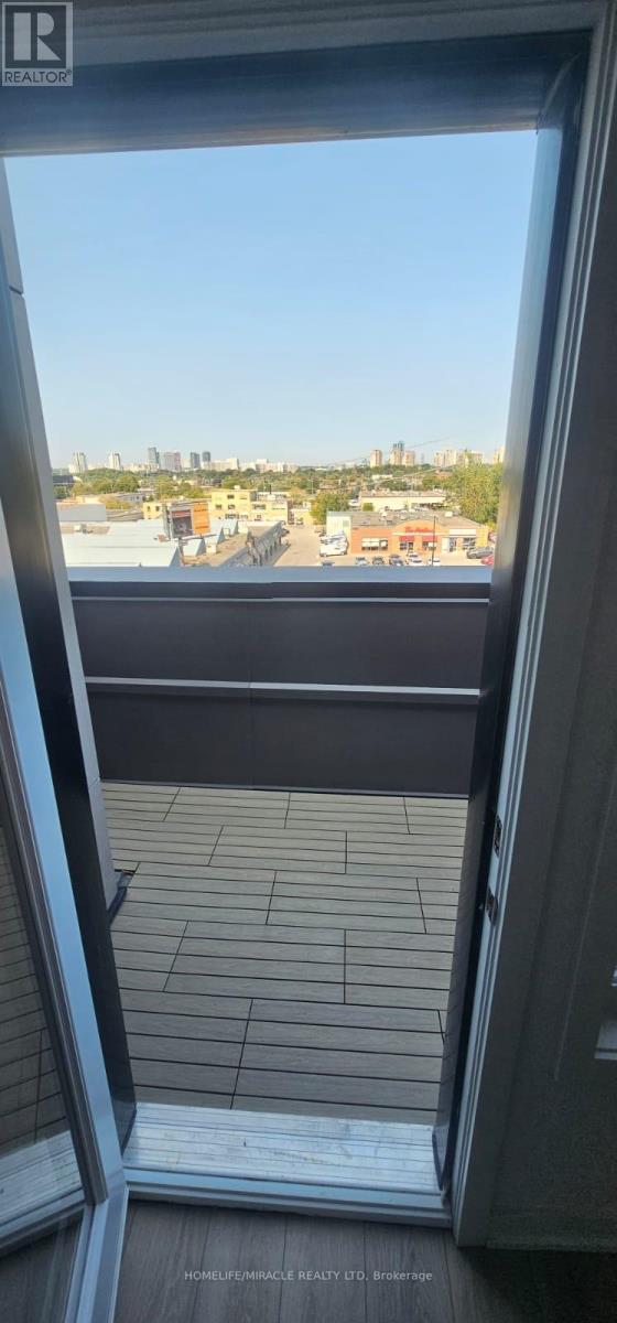 2 - 1491 O'connor Drive, Toronto, Ontario  M4B 0A7 - Photo 16 - E12452931