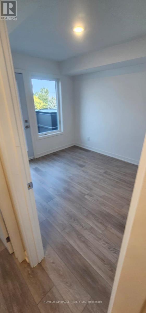 2 - 1491 O'connor Drive, Toronto, Ontario  M4B 0A7 - Photo 17 - E12452931
