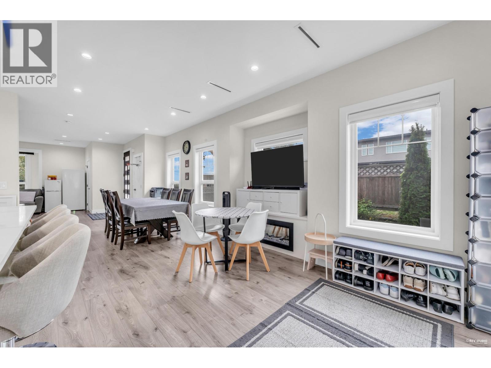 311 Nelson Street, Coquitlam, British Columbia  V3K 4N4 - Photo 8 - R3056714