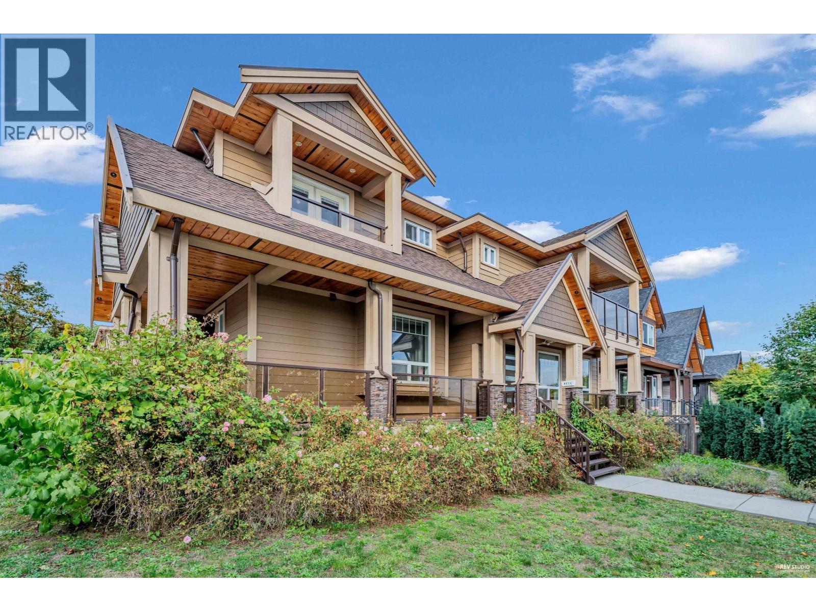 311 Nelson Street, Coquitlam, British Columbia  V3K 4N4 - Photo 2 - R3056714