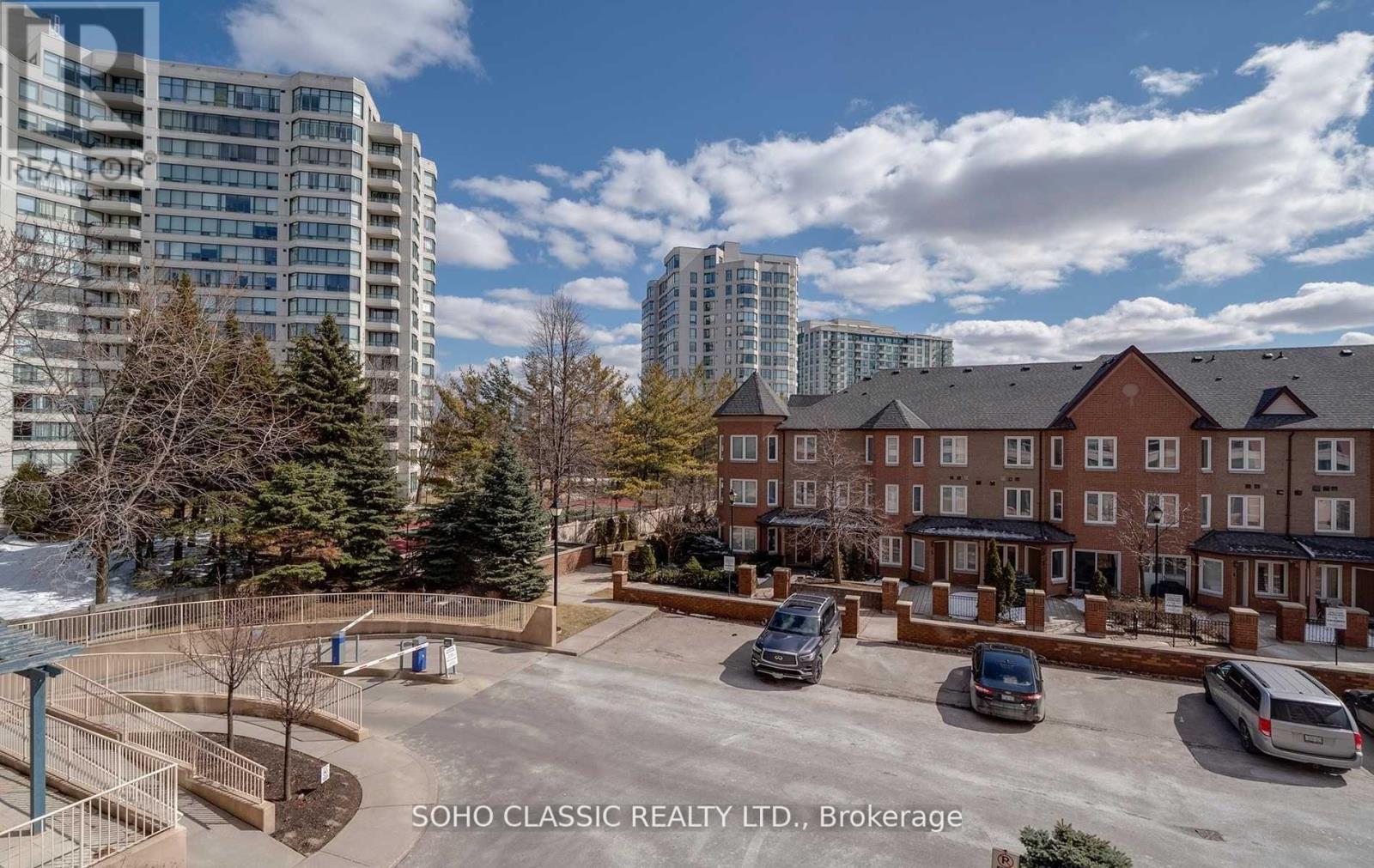 408 - 745 New Westminster Drive, Vaughan, Ontario  L4J 8J9 - Photo 8 - N12452899