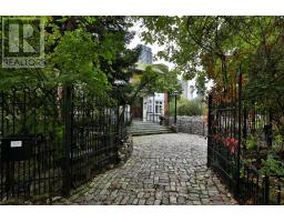 5 CASTLE FRANK CRESCENT, Toronto, Ontario