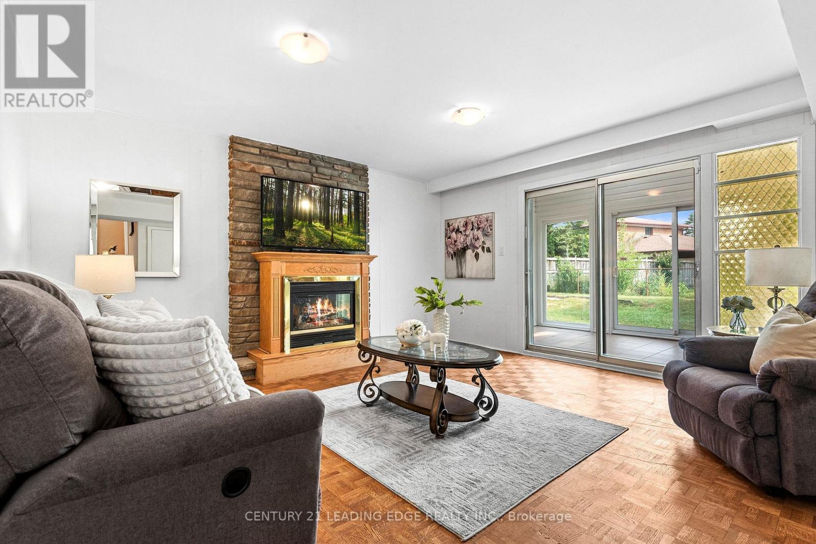 3651 Broomhill Crescent, Mississauga, Ontario  L4Y 3N5 - Photo 27 - W12370480