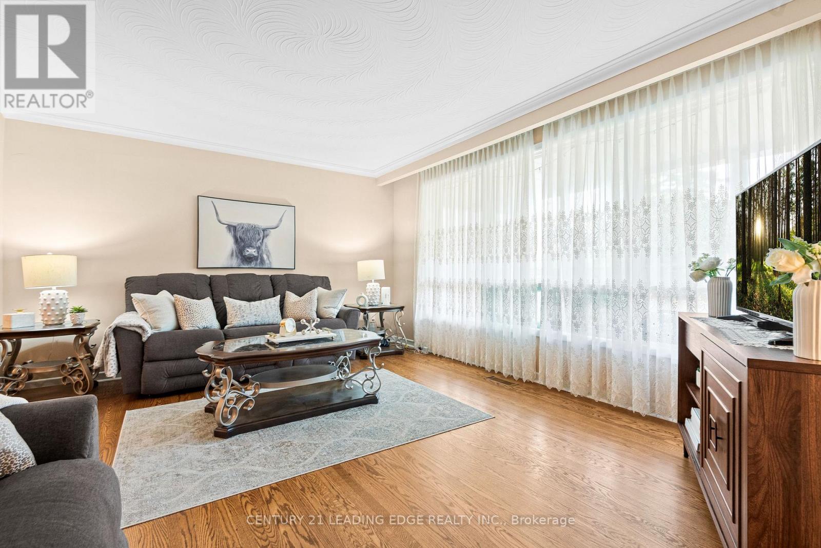 3651 Broomhill Crescent, Mississauga, Ontario  L4Y 3N5 - Photo 8 - W12370480