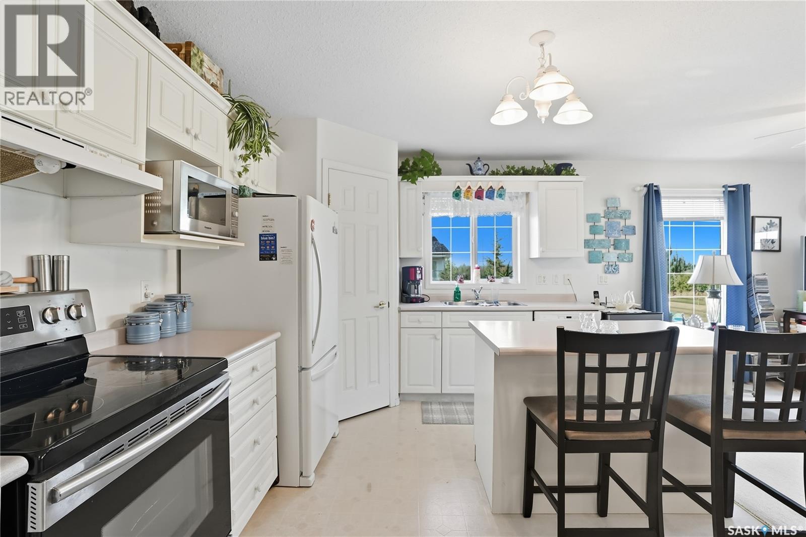 302 934 Heritage View, Saskatoon, Saskatchewan  S7H 5R9 - Photo 4 - SK019037