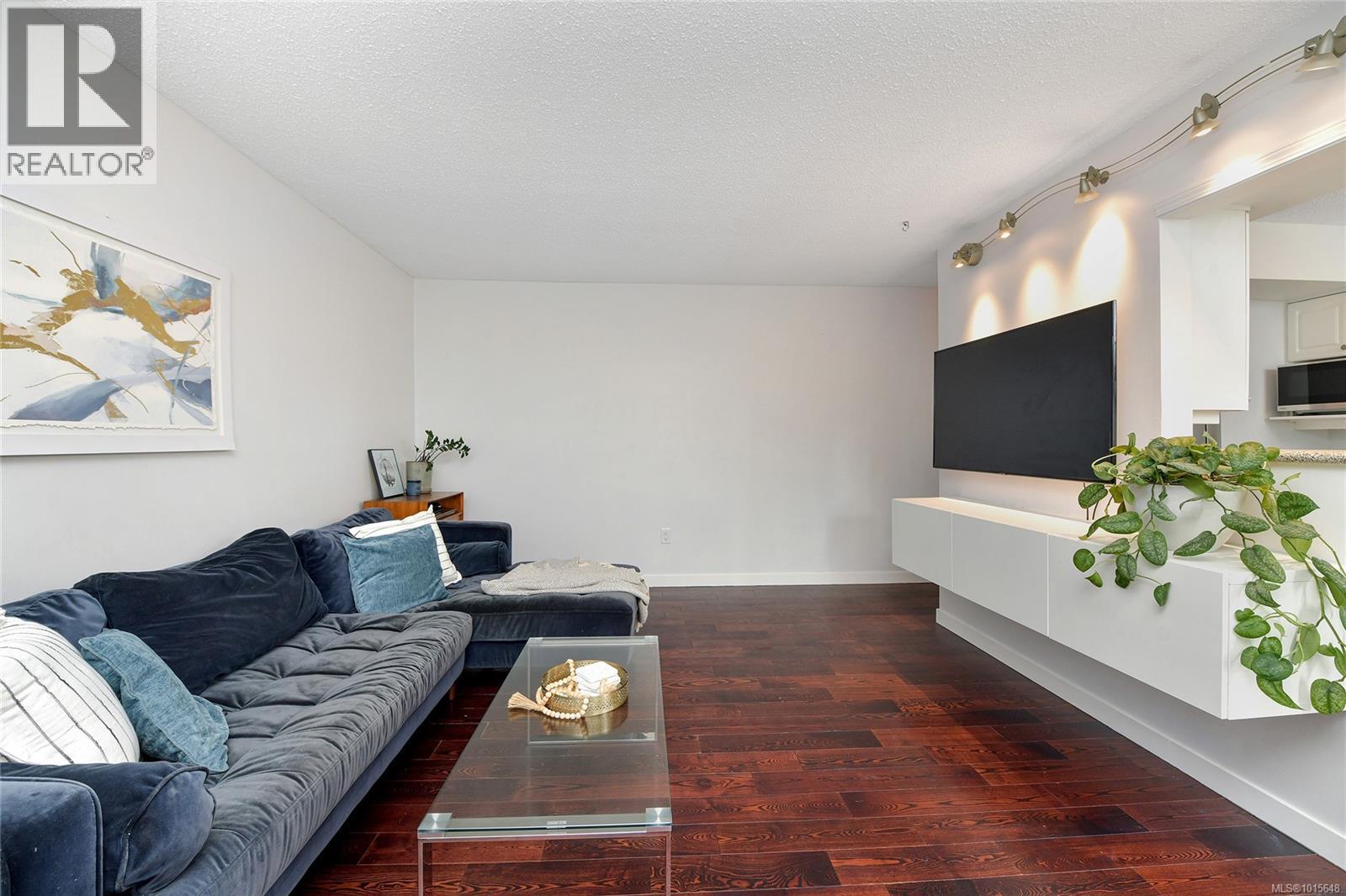 301 1366 Hillside Ave, Victoria, British Columbia  V8T 2B5 - Photo 20 - 1015648