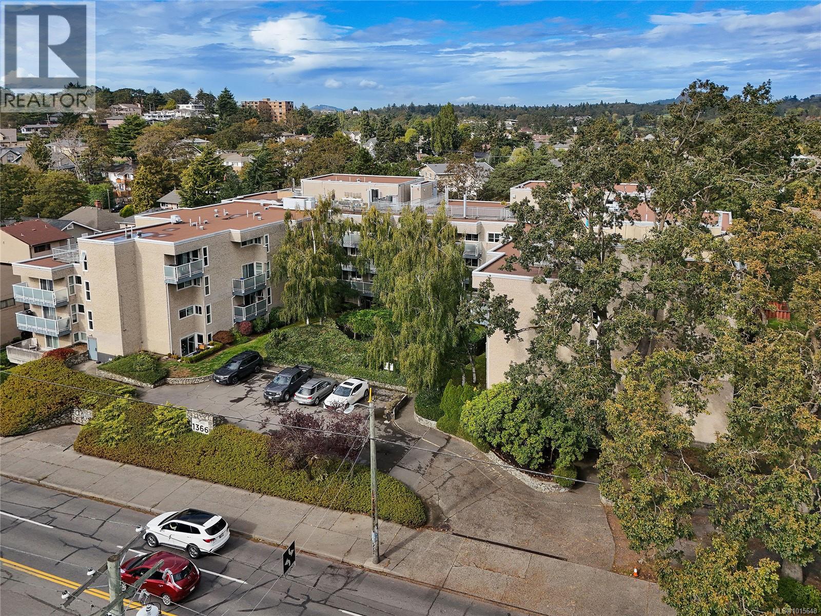 301 1366 Hillside Ave, Victoria, British Columbia  V8T 2B5 - Photo 39 - 1015648
