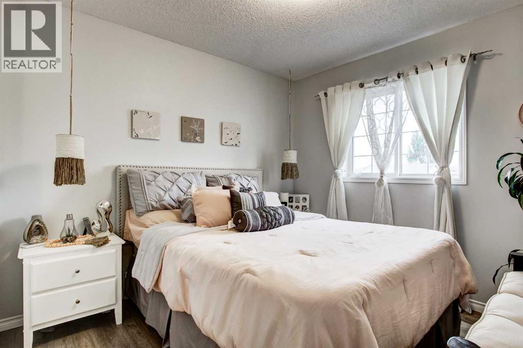 1121 Sierra Morena Court Sw, Calgary, Alberta  T3H 3N1 - Photo 22 - A2262194