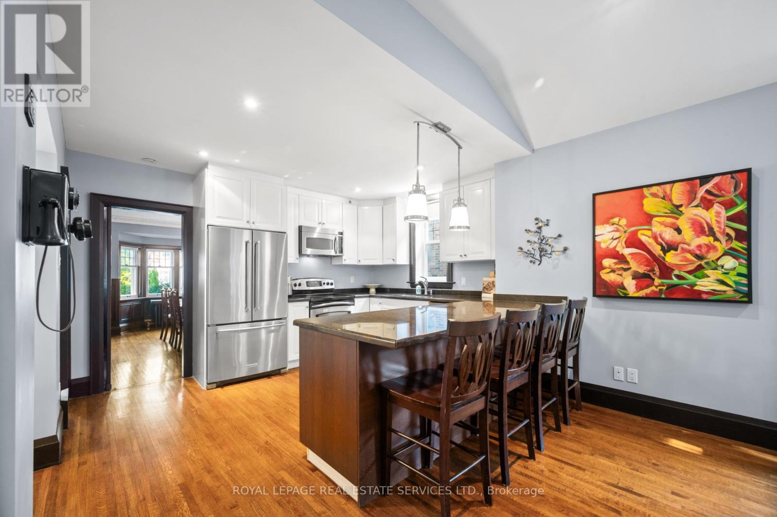 64 Grenview Boulevard N, Toronto, Ontario  M8X 2K4 - Photo 10 - W12452830