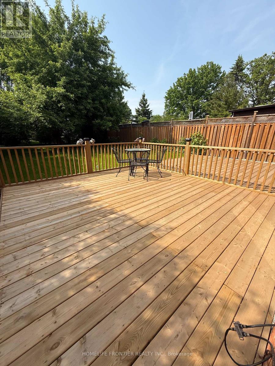 Main Floor - 759 Bloor Street, Mississauga, Ontario  L3Y 2M7 - Photo 12 - W12452855