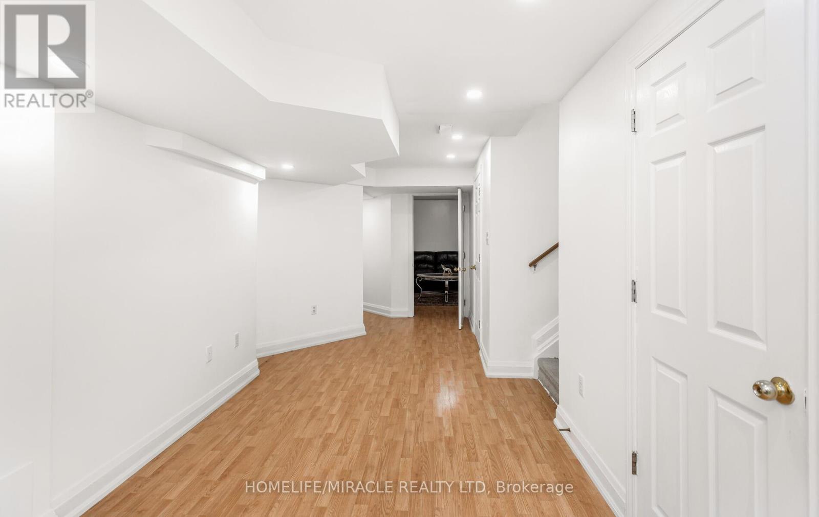 20 Atira Avenue, Brampton, Ontario  L7A 3T3 - Photo 37 - W12452866