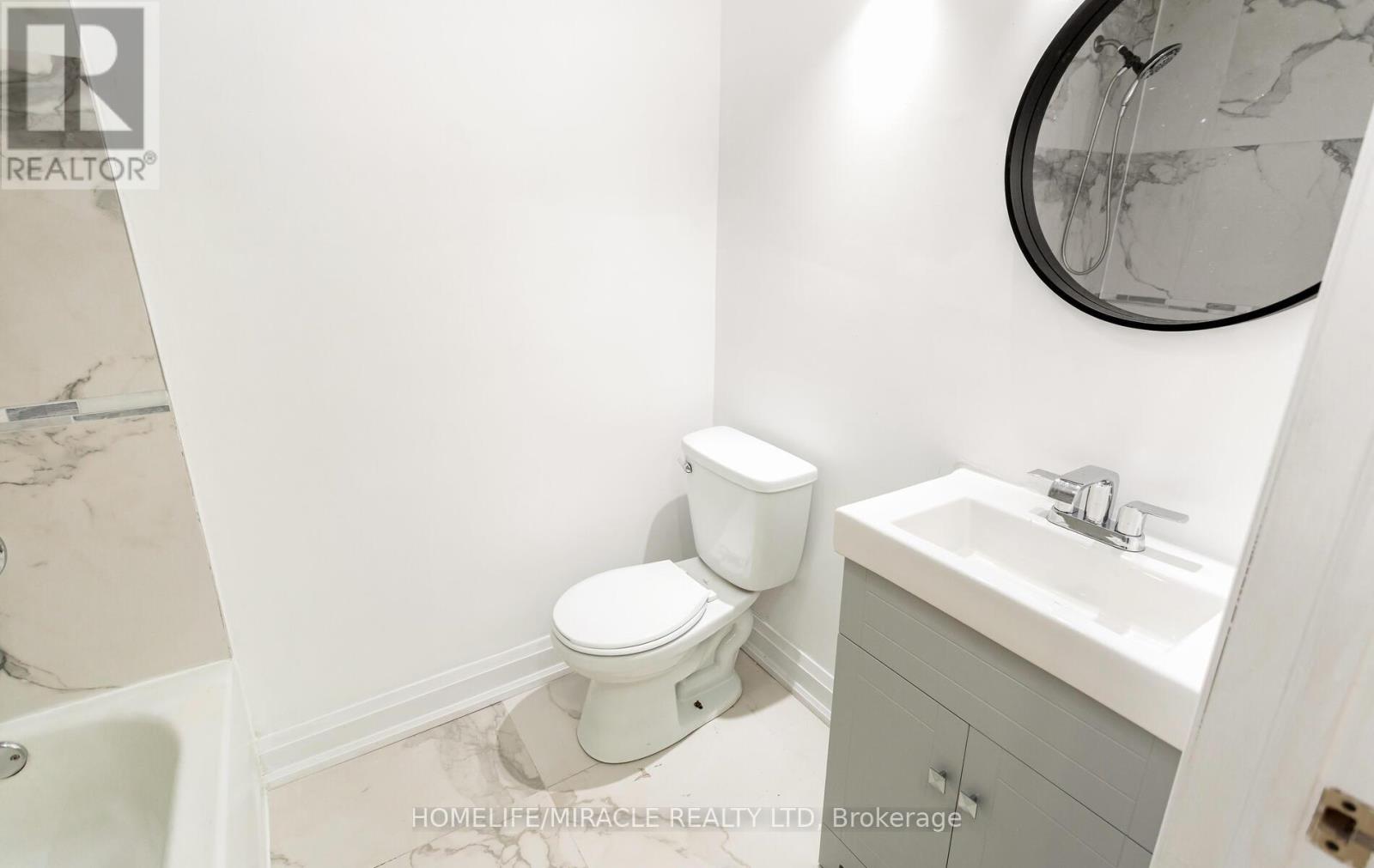 20 Atira Avenue, Brampton, Ontario  L7A 3T3 - Photo 43 - W12452866
