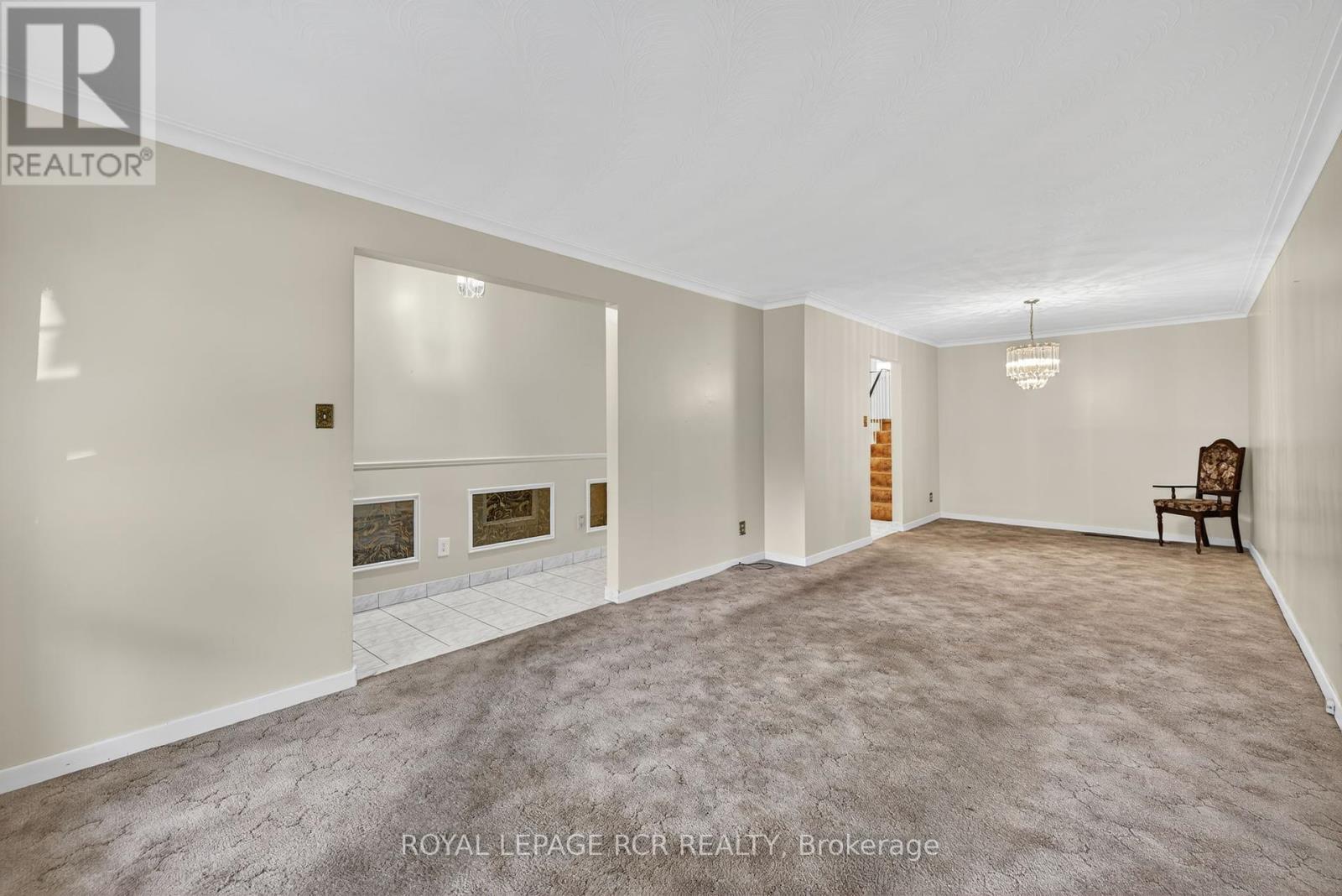 8 Cross Street, Toronto, Ontario  M9N 2B9 - Photo 10 - W12452906