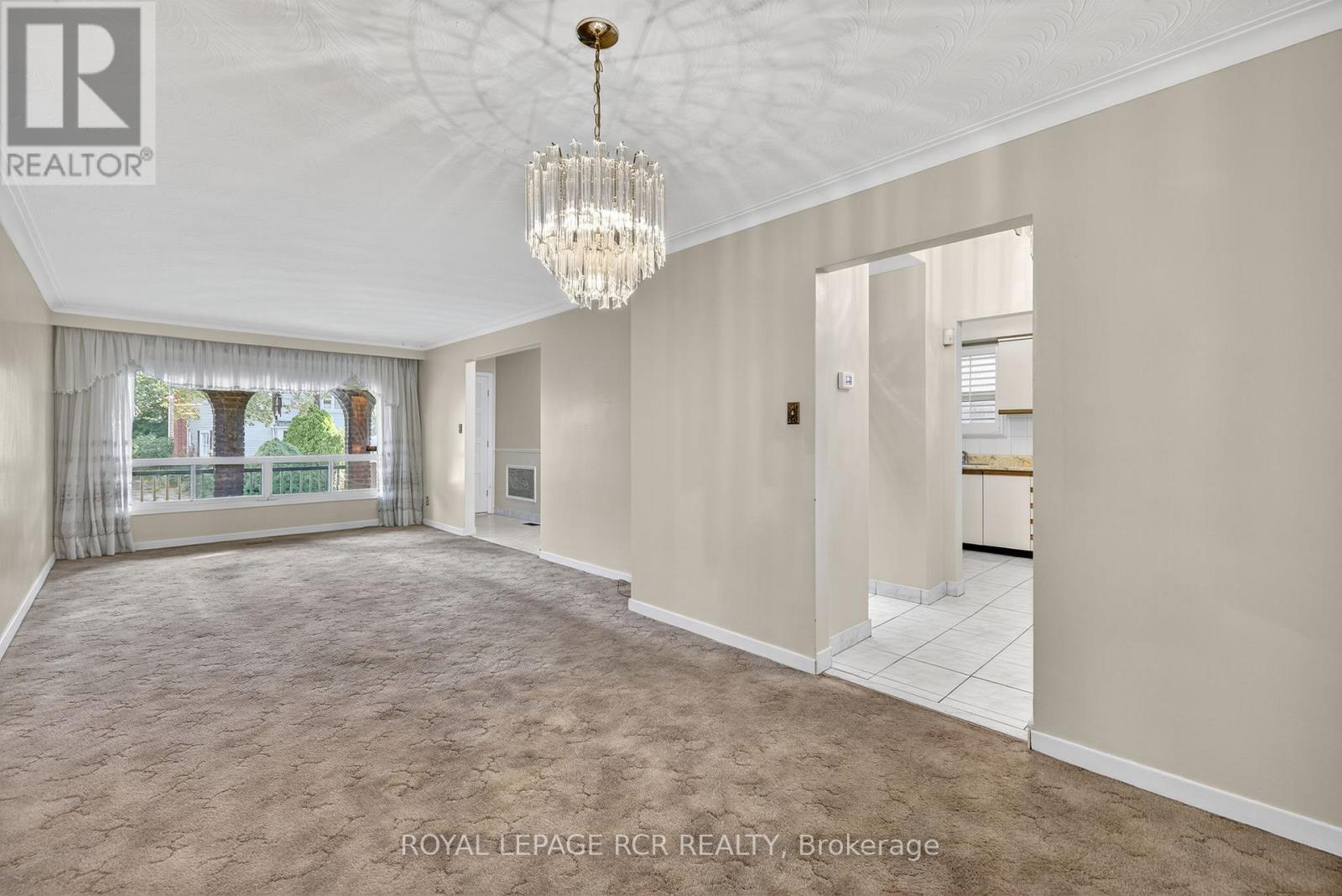 8 Cross Street, Toronto, Ontario  M9N 2B9 - Photo 12 - W12452906
