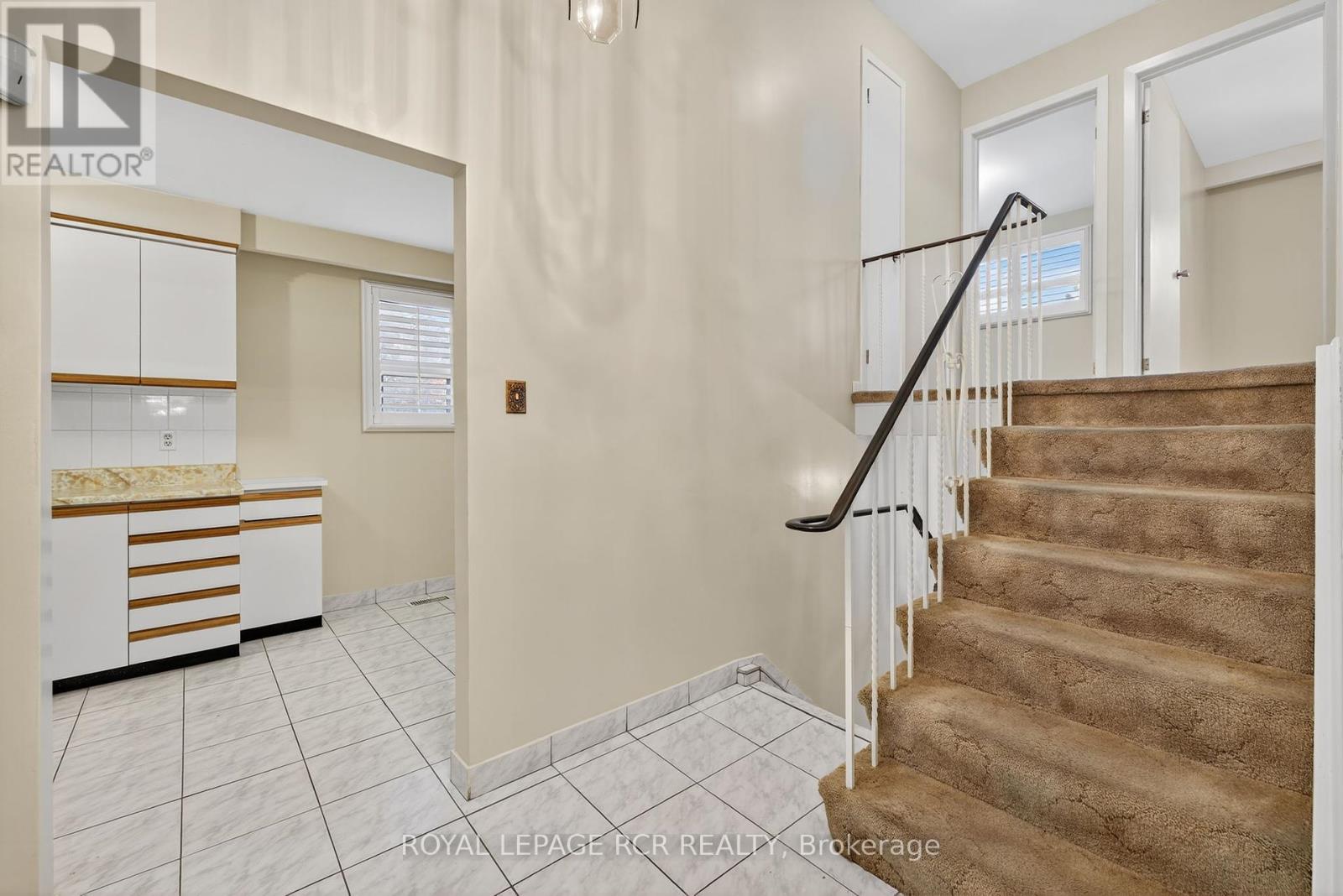 8 Cross Street, Toronto, Ontario  M9N 2B9 - Photo 14 - W12452906