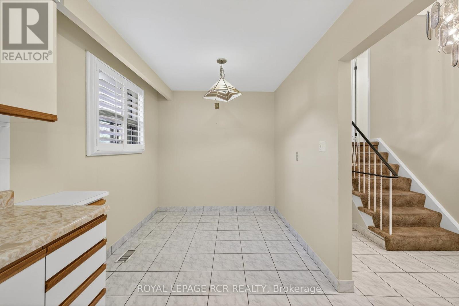 8 Cross Street, Toronto, Ontario  M9N 2B9 - Photo 18 - W12452906