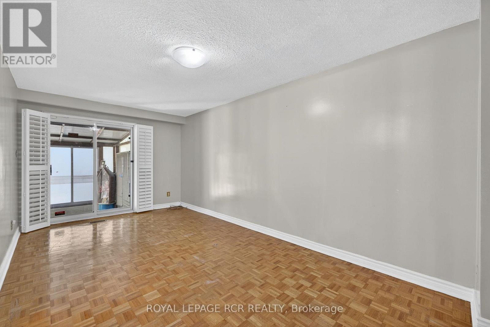 8 Cross Street, Toronto, Ontario  M9N 2B9 - Photo 27 - W12452906