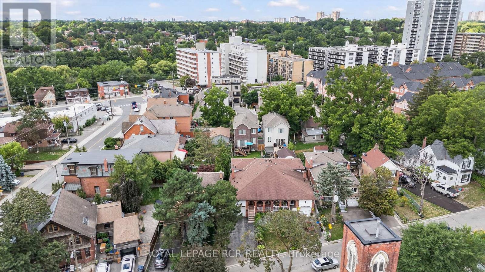 8 Cross Street, Toronto, Ontario  M9N 2B9 - Photo 47 - W12452906