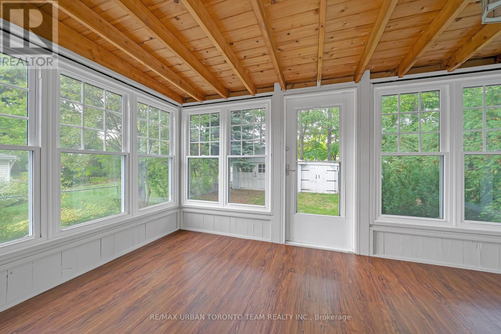 25 Westhead Road, Toronto, Ontario  M8W 4R7 - Photo 14 - W12452914