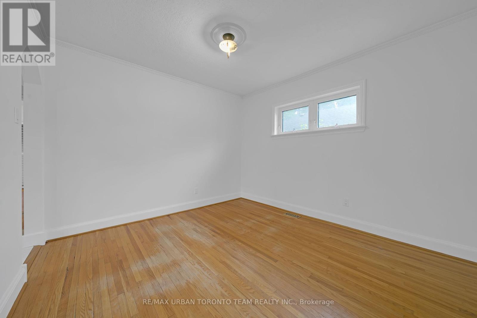 25 Westhead Road, Toronto, Ontario  M8W 4R7 - Photo 7 - W12452914