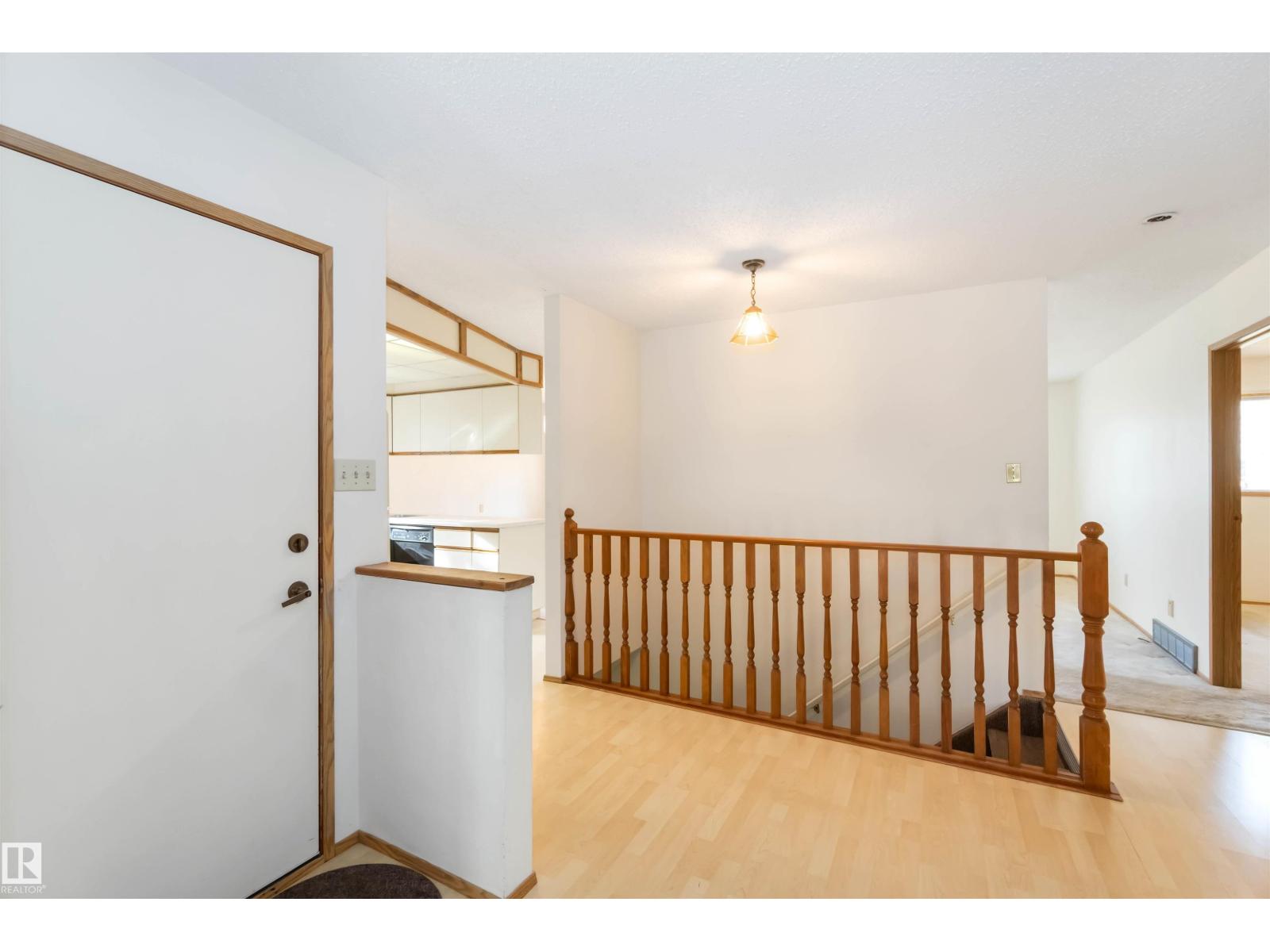 223 Oeming Rd Nw Nw, Edmonton, Alberta  T6R 1M1 - Photo 8 - E4461375