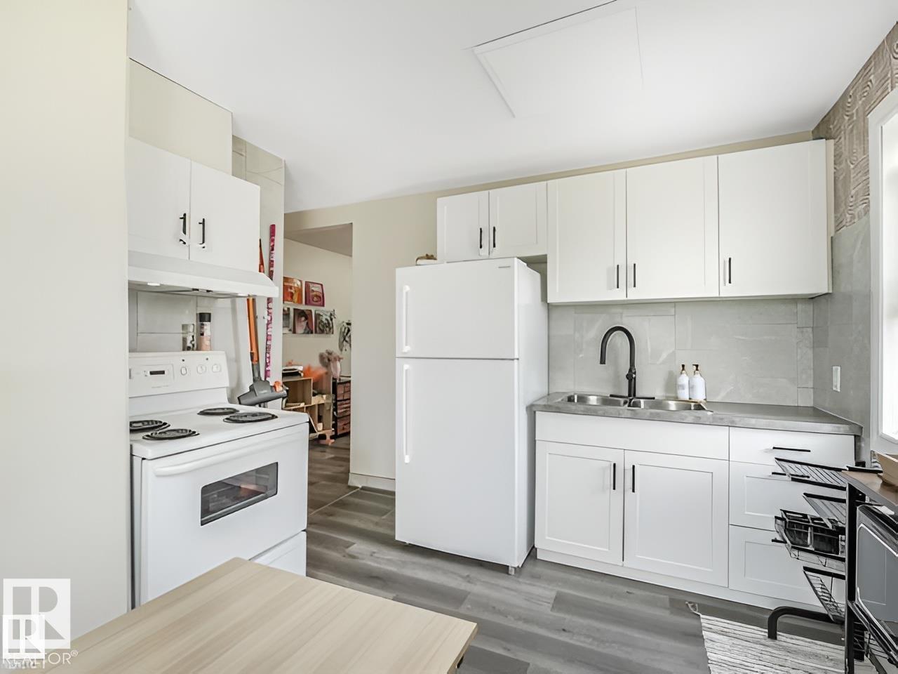 10345 159 St Nw, Edmonton, Alberta  T5P 3A5 - Photo 19 - E4461377