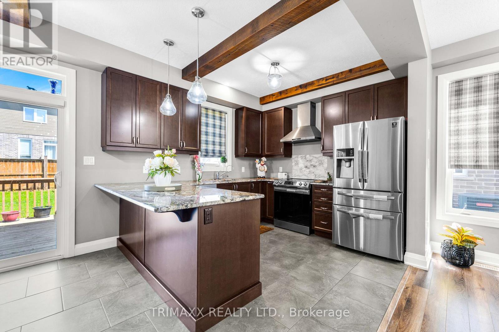 103 Links Crescent, Woodstock, Ontario  N4T 0K7 - Photo 10 - X12452824