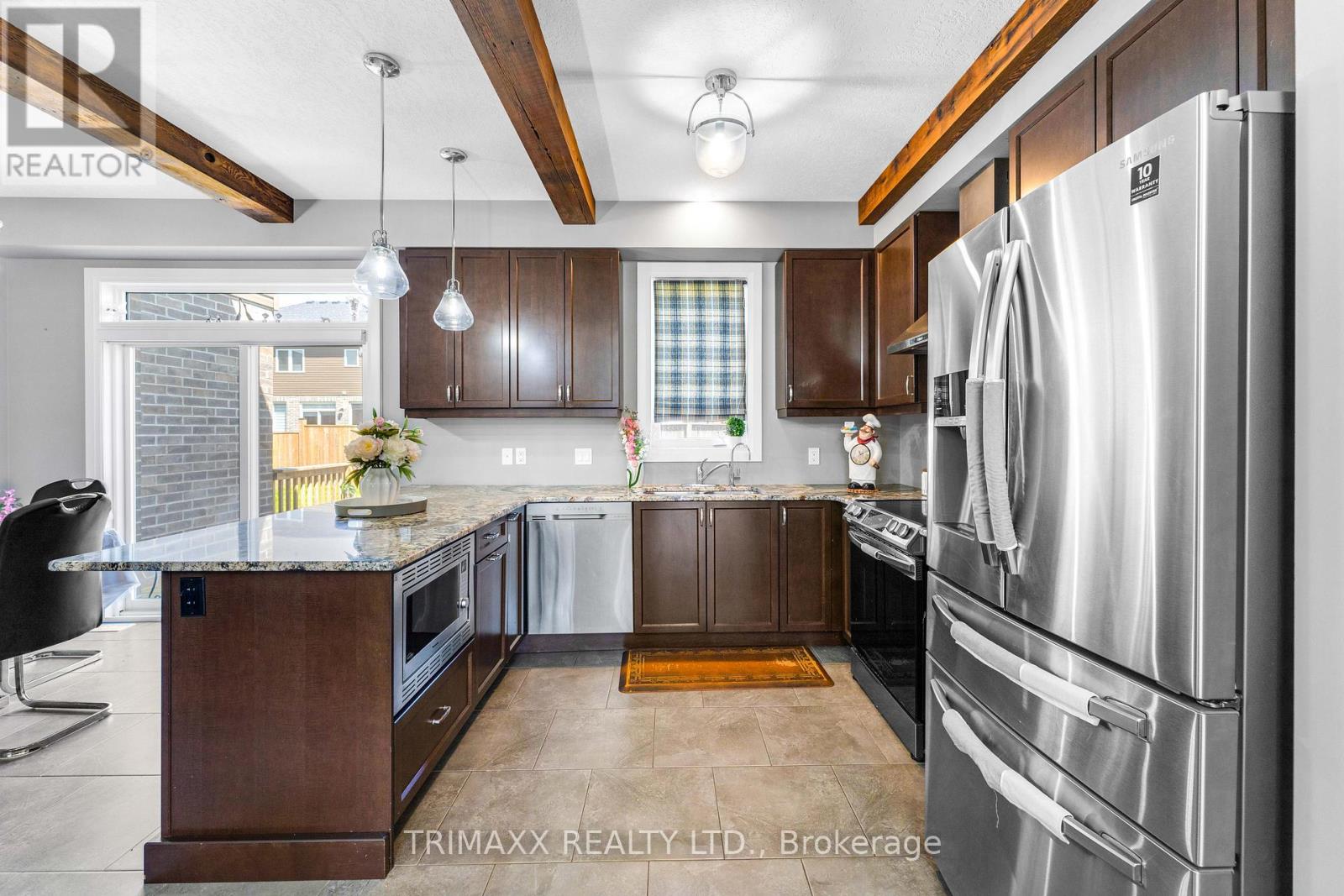 103 Links Crescent, Woodstock, Ontario  N4T 0K7 - Photo 11 - X12452824