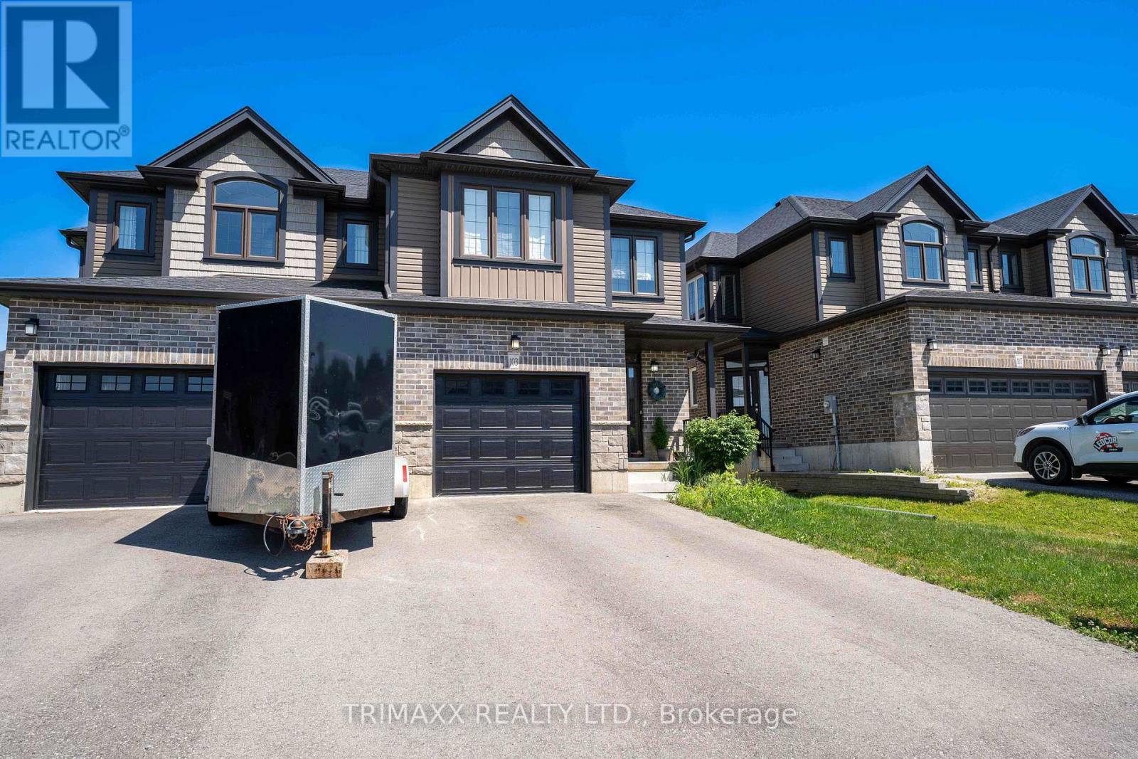 103 Links Crescent, Woodstock, Ontario  N4T 0K7 - Photo 2 - X12452824