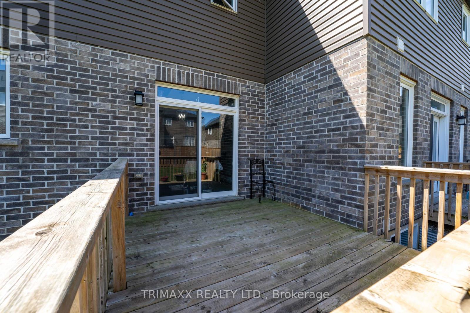 103 Links Crescent, Woodstock, Ontario  N4T 0K7 - Photo 29 - X12452824
