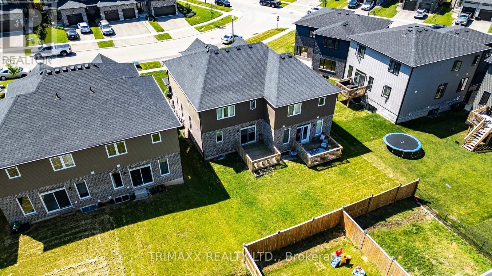 103 Links Crescent, Woodstock, Ontario  N4T 0K7 - Photo 34 - X12452824