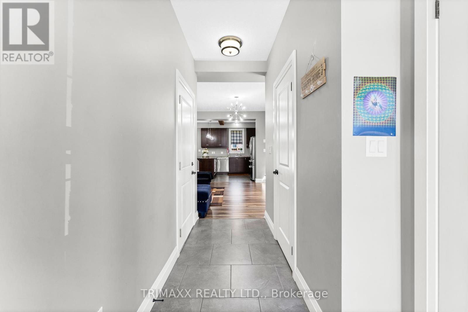 103 Links Crescent, Woodstock, Ontario  N4T 0K7 - Photo 6 - X12452824