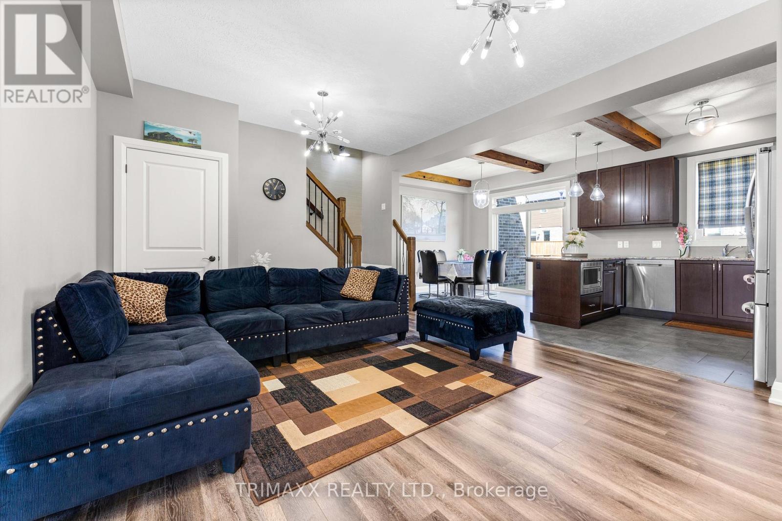 103 Links Crescent, Woodstock, Ontario  N4T 0K7 - Photo 7 - X12452824