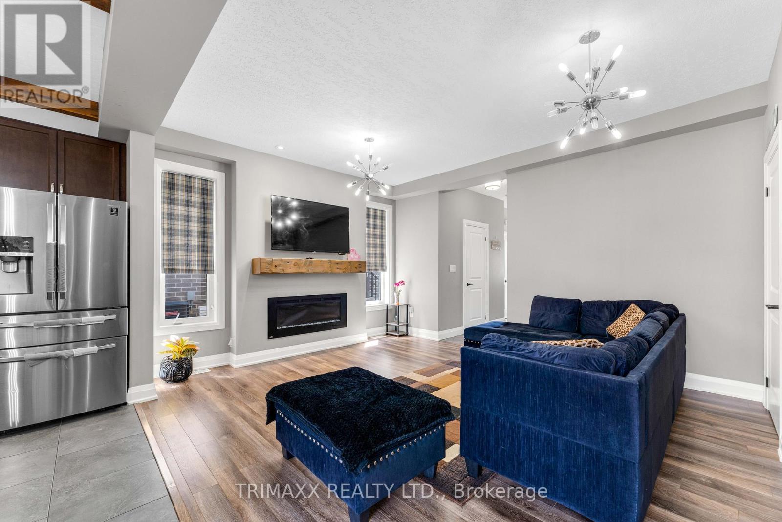 103 Links Crescent, Woodstock, Ontario  N4T 0K7 - Photo 9 - X12452824
