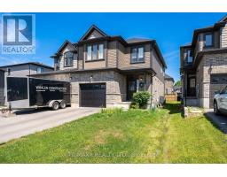 103 LINKS CRESCENT, Woodstock, Ontario