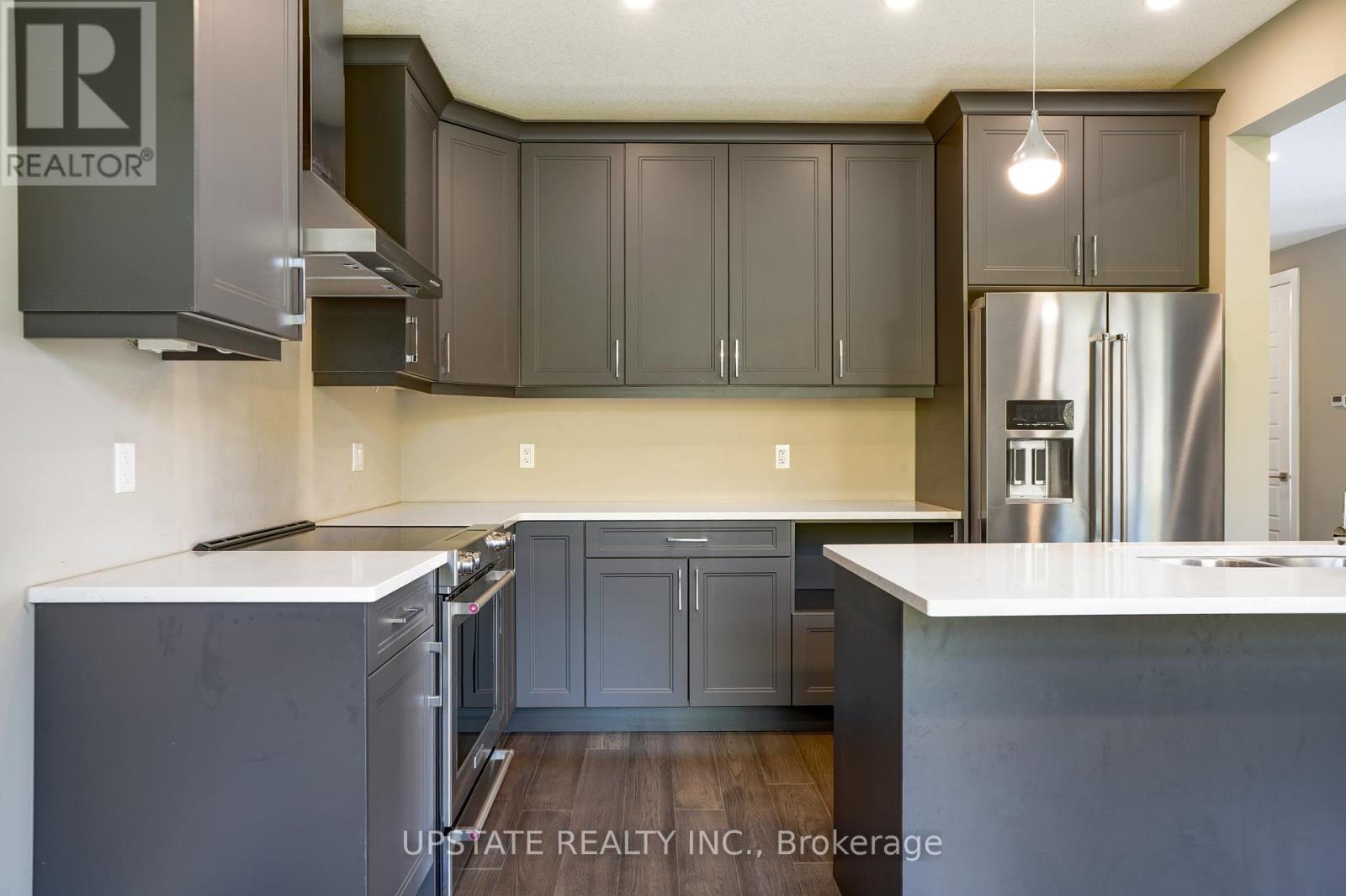 2694 Bobolink Lane, London South, Ontario  N6M 0J9 - Photo 10 - X12452851