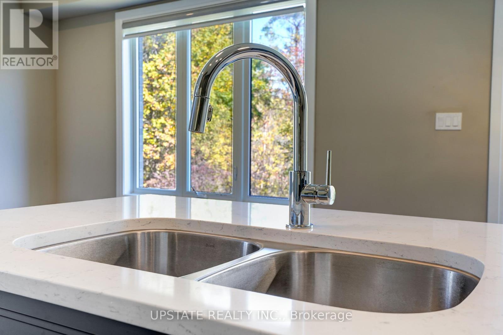 2694 Bobolink Lane, London South, Ontario  N6M 0J9 - Photo 11 - X12452851