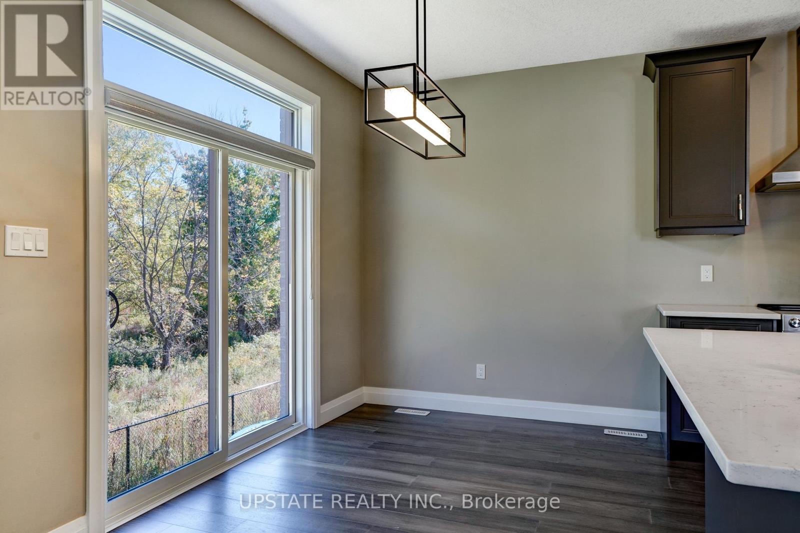 2694 Bobolink Lane, London South, Ontario  N6M 0J9 - Photo 12 - X12452851