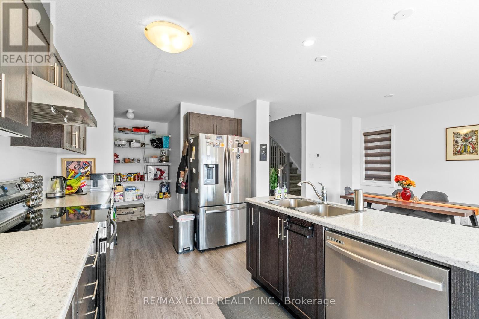 82 Pony Way, Kitchener, Ontario  N2R 0R2 - Photo 16 - X12452896