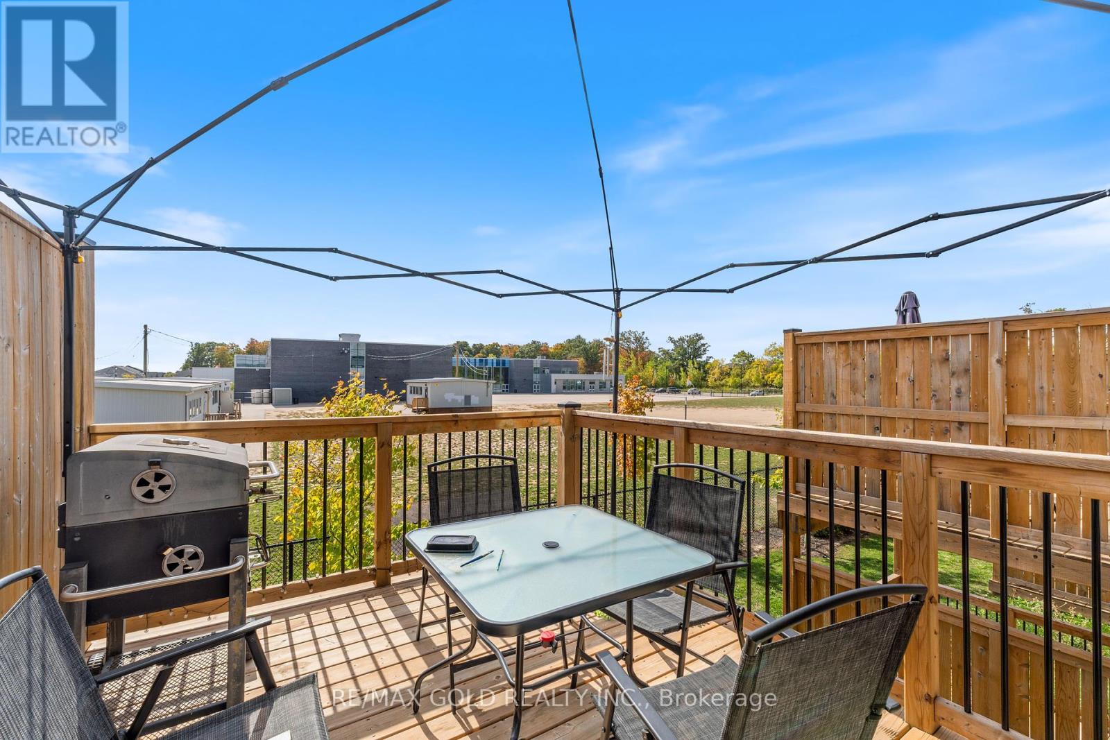 82 Pony Way, Kitchener, Ontario  N2R 0R2 - Photo 21 - X12452896