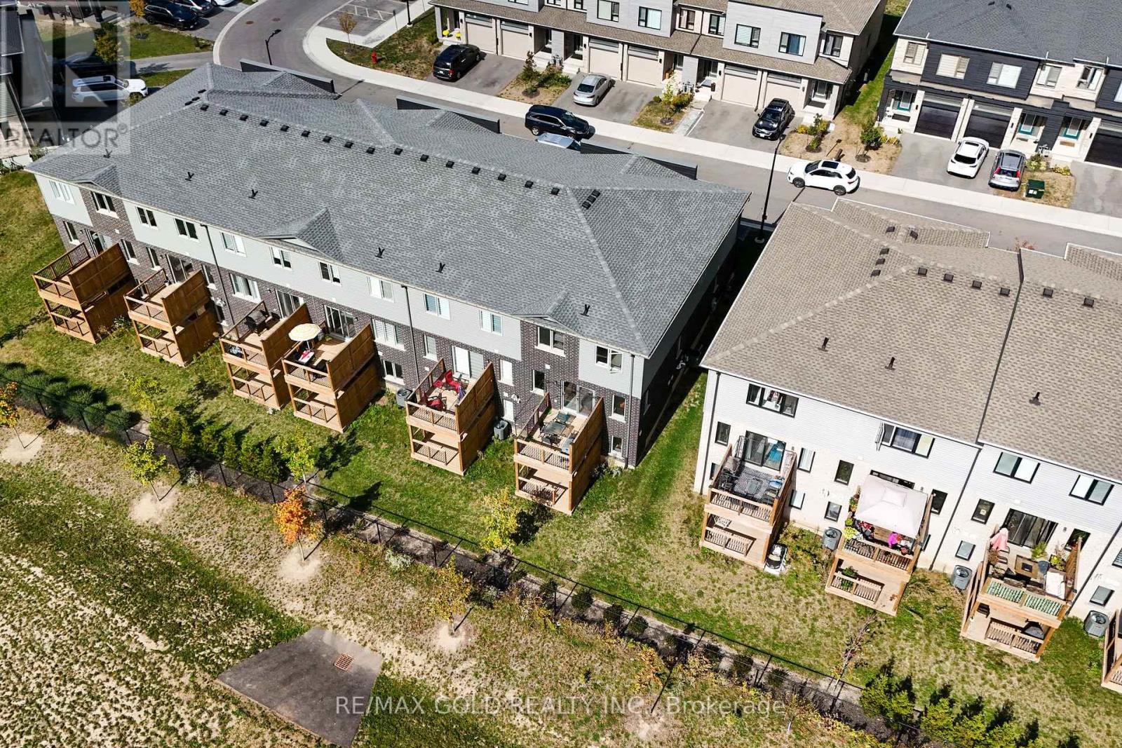 82 Pony Way, Kitchener, Ontario  N2R 0R2 - Photo 45 - X12452896