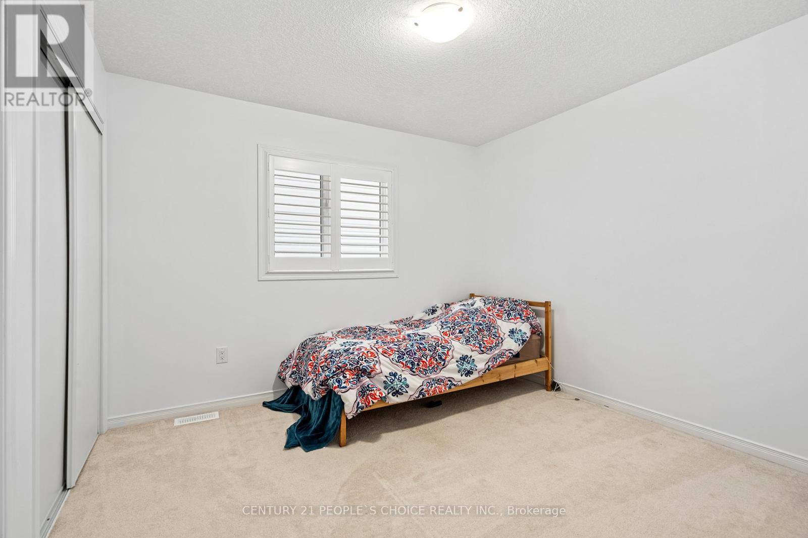 7822 Juneberry Drive, Niagara Falls, Ontario  L2H 0N1 - Photo 23 - X12452908