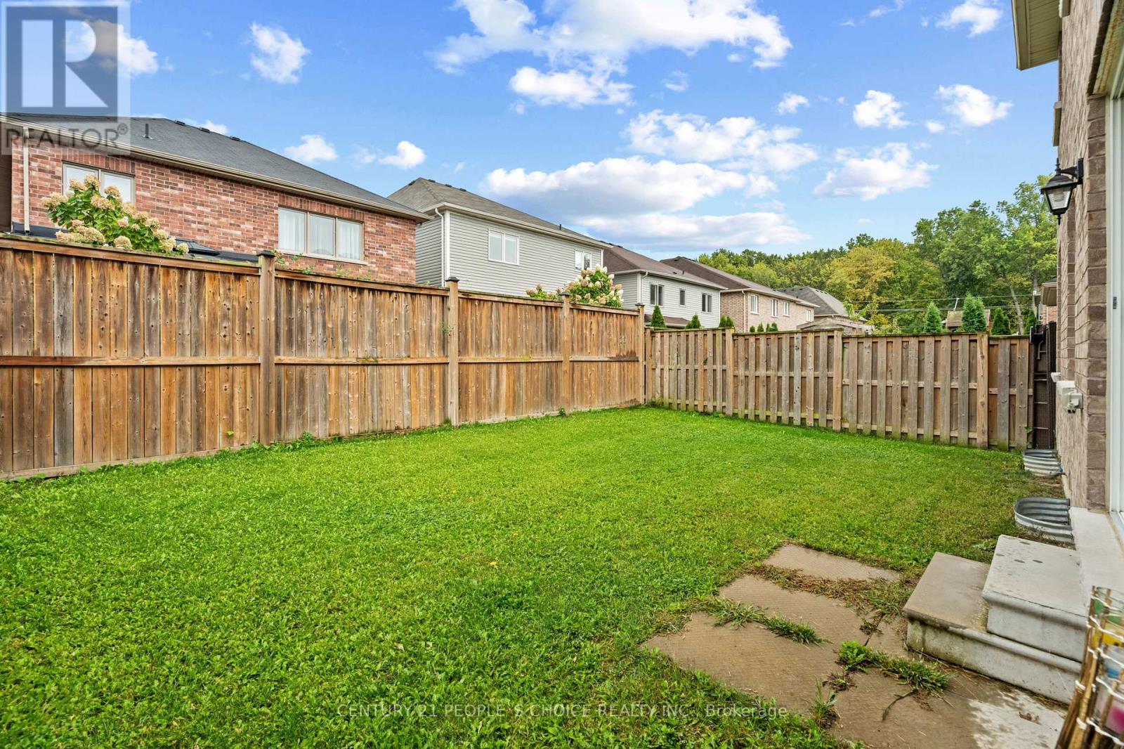 7822 Juneberry Drive, Niagara Falls, Ontario  L2H 0N1 - Photo 36 - X12452908