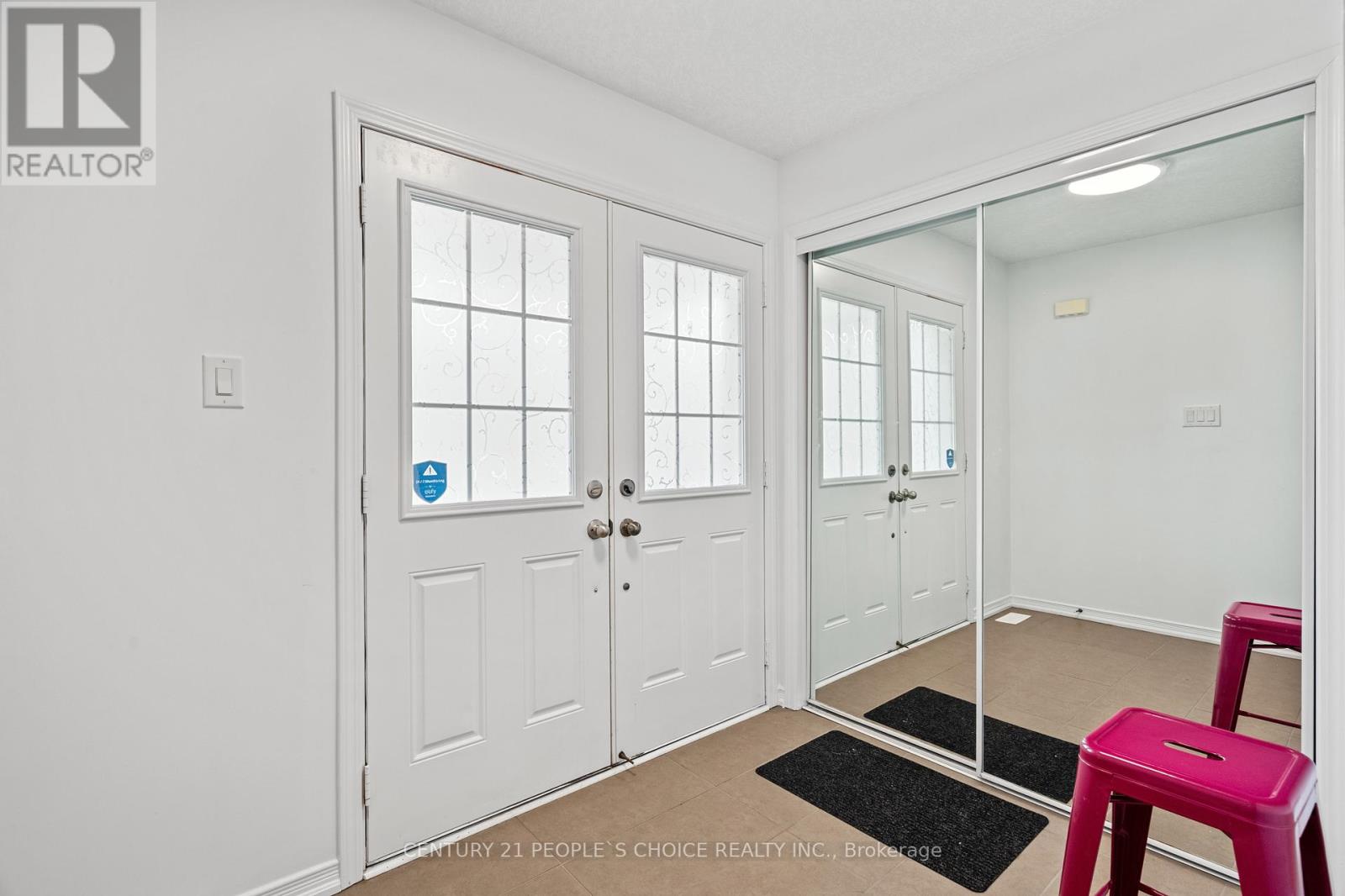 7822 Juneberry Drive, Niagara Falls, Ontario  L2H 0N1 - Photo 6 - X12452908