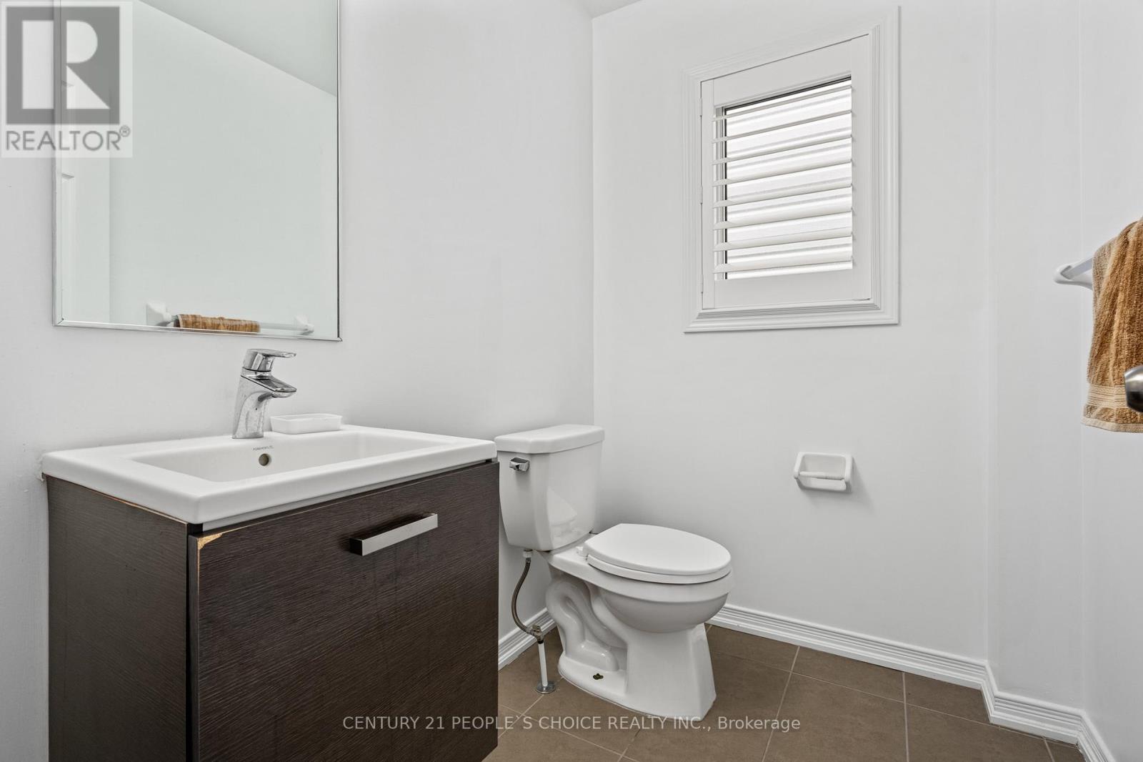 7822 Juneberry Drive, Niagara Falls, Ontario  L2H 0N1 - Photo 7 - X12452908