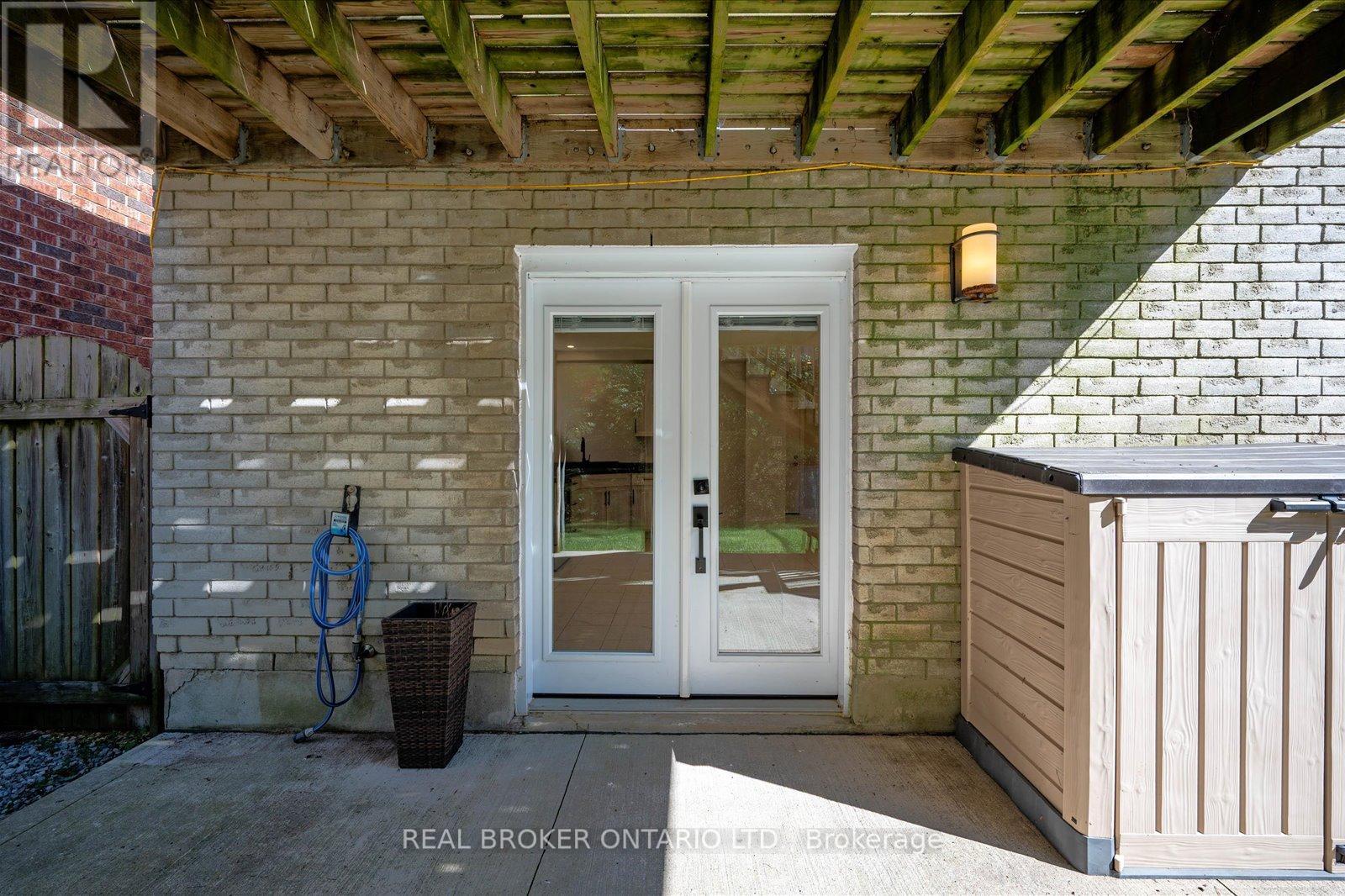 Lower - 99 Langlaw Drive, Cambridge, Ontario  N1P 1J1 - Photo 25 - X12452926