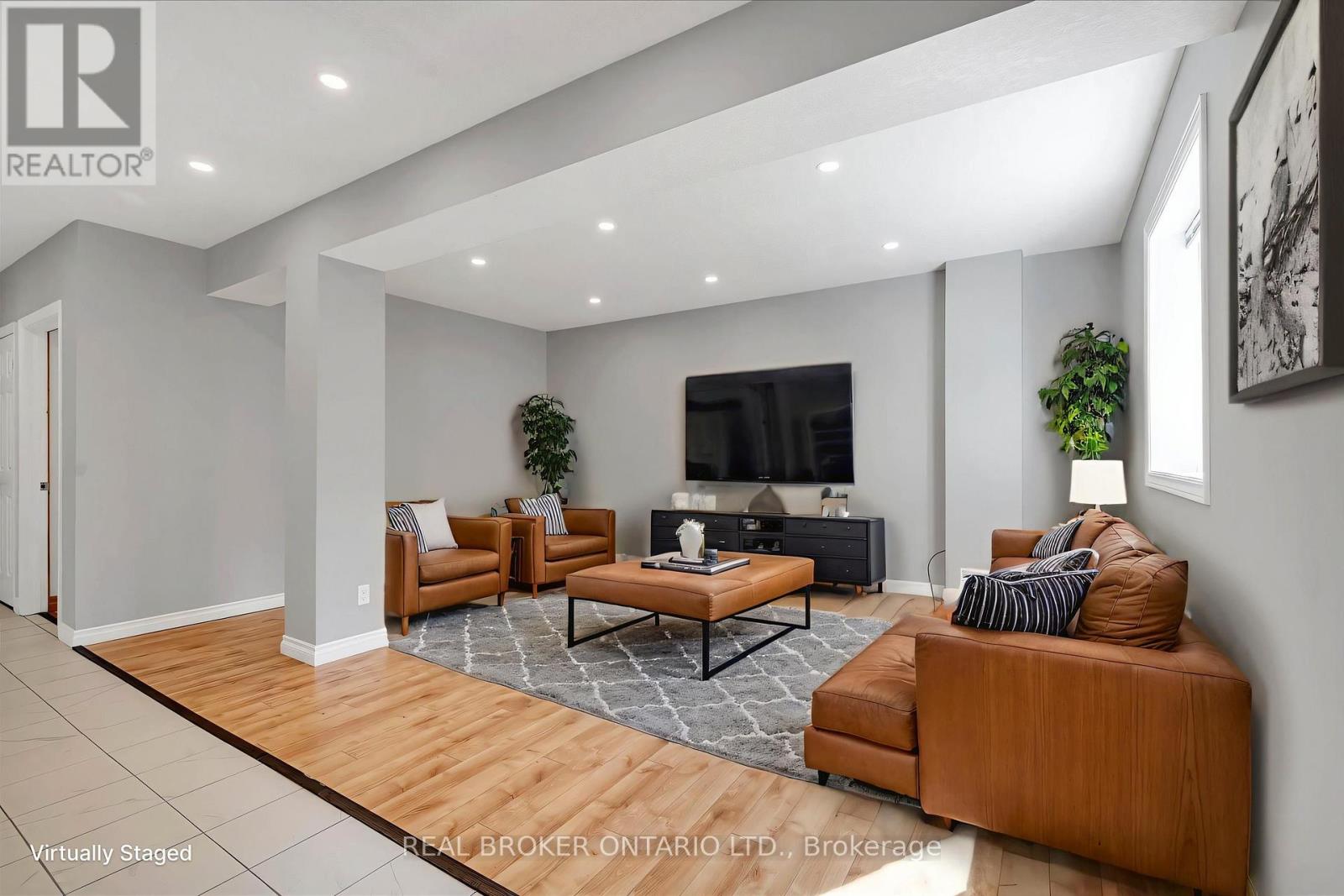 Lower - 99 Langlaw Drive, Cambridge, Ontario  N1P 1J1 - Photo 5 - X12452926